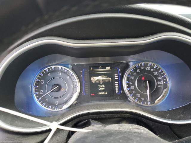 Photo 9 from auction – 2015 CHRYSLER 200 LIMITE with VIN 1C3CCCAB5FN551966