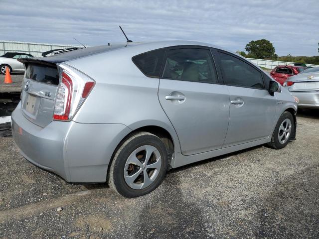 Foto 3 de la subasta – 2012 TOYOTA PRIUS con VIN JTDKN3DU2C5456193