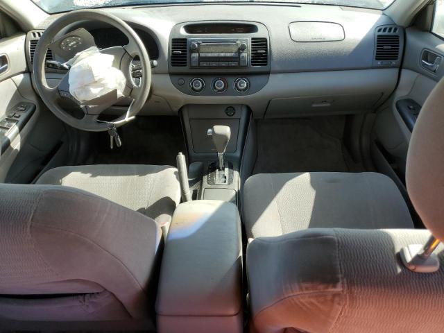 Photo 8 from auction – 2005 TOYOTA CAMRY LE with VIN JTDBE32K953023356