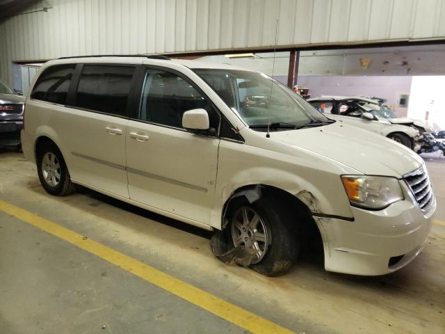 Photo 4 from auction – 2010 CHRYSLER TOWN & COU with VIN 2A4RR5D14AR359107