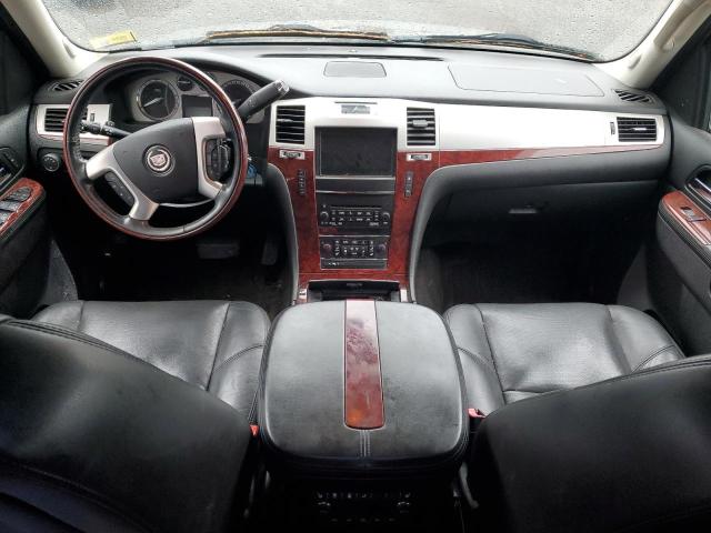 Photo 8 from auction – 2011 CADILLAC ESCALADE L with VIN 1GYS4BEF8BR348126