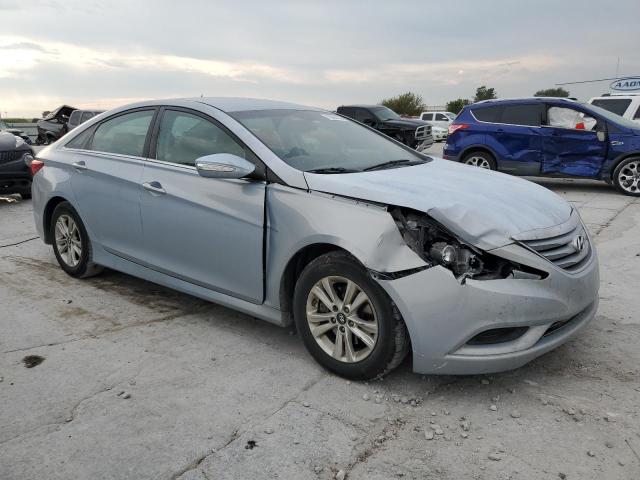 Photo 4 from auction – 2014 HYUNDAI SONATA GLS with VIN 5NPEB4AC6EH852928