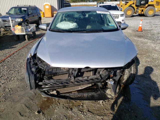 Photo 5 from auction – 2012 VOLKSWAGEN PASSAT S with VIN 1VWAH7A31CC093464