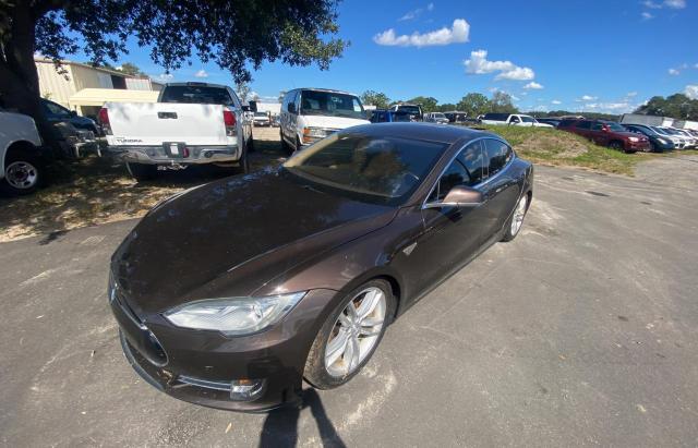 Photo 2 from auction – 2013 TESLA MODEL S with VIN 5YJSA1DG5DFP03538