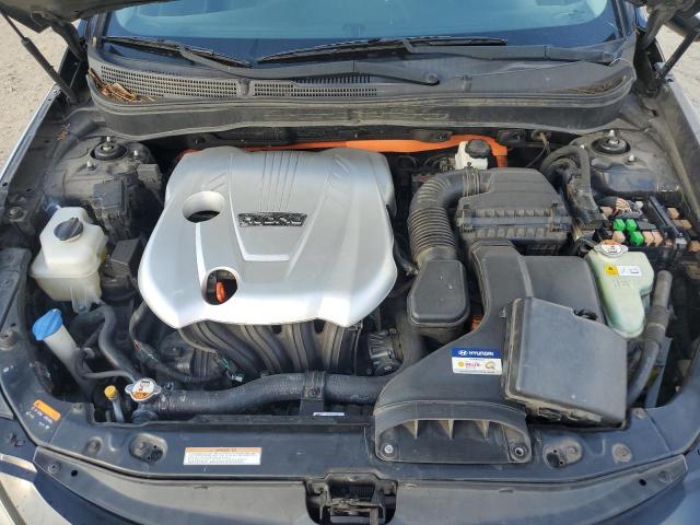 Photo 11 from auction – 2014 HYUNDAI SONATA HYB with VIN KMHEC4A47EA104682