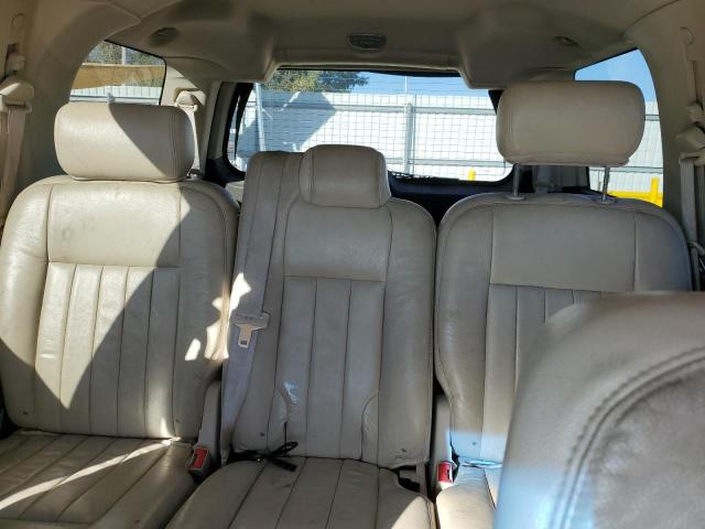 Photo 10 from auction – 2004 LINCOLN NAVIGATOR with VIN 5LMFU28R84LJ19585