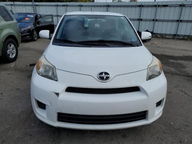 Photo 5 from auction – 2012 TOYOTA SCION XD with VIN JTKKU4B46C1024878