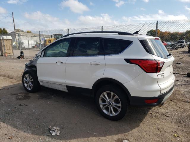 Photo 2 from auction – 2019 FORD ESCAPE SEL with VIN 1FMCU9HD4KUB44428