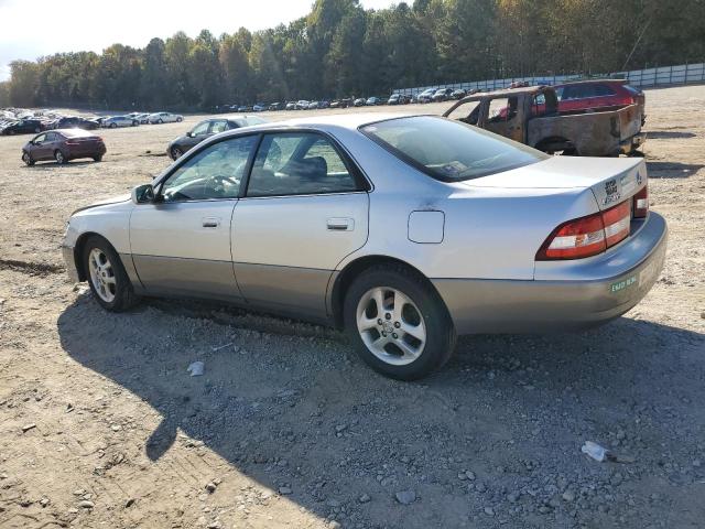 Photo 2 from auction – 2001 LEXUS ES 300 with VIN JT8BF28G110304510