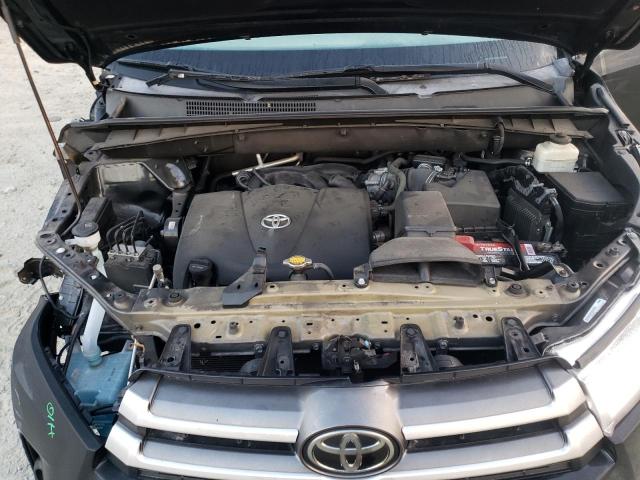 Photo 12 from auction – 2017 TOYOTA HIGHLANDER with VIN 5TDBZRFH2HS449589