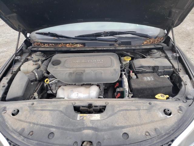 Photo 11 from auction – 2015 CHRYSLER 200 LIMITE with VIN 1C3CCCAB7FN502896