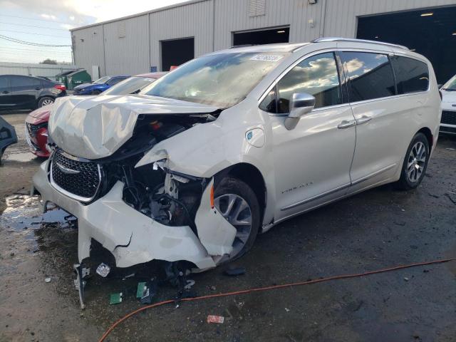 CHRYSLER PACIFICA H 2021 with VIN 2C4RC1N78MR565988 - Photo from auction
