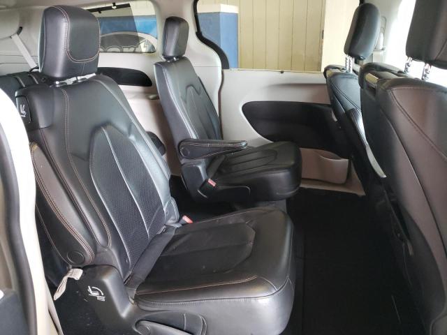 Photo 11 from auction – 2017 CHRYSLER PACIFICA T with VIN 2C4RC1EG8HR708413