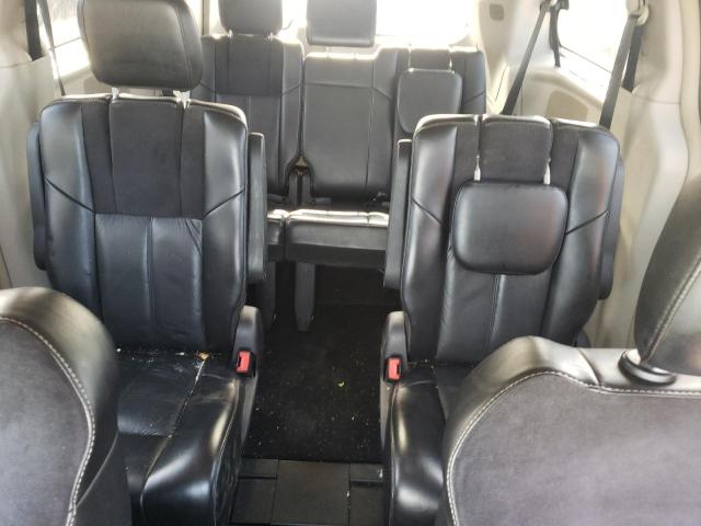 Photo 10 from auction – 2011 CHRYSLER TOWN & COU with VIN 2A4RR6DGXBR610398