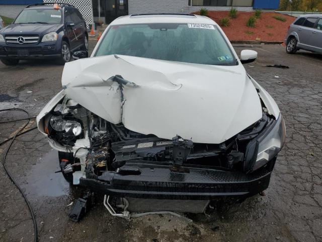 Photo 5 from auction – 2015 VOLKSWAGEN PASSAT SE with VIN 1VWBT7A34FC020984