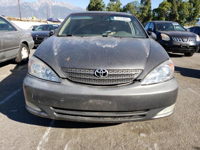 Photo 5 from auction – 2004 TOYOTA CAMRY LE with VIN JTDBF32K040157007