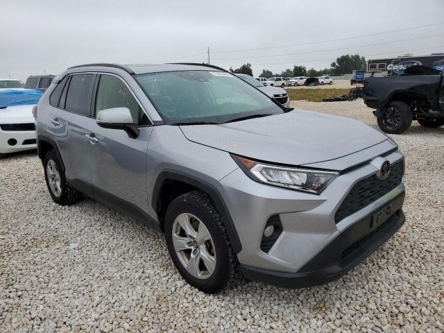 Photo 4 from auction – 2019 TOYOTA RAV4 XLE with VIN JTMW1RFV3KD024352