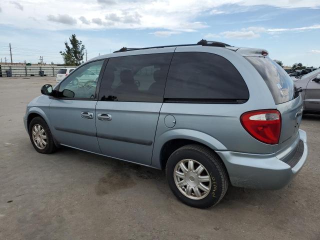 Photo 2 from auction – 2005 CHRYSLER TOWN & COU with VIN 1C4GP45R05B356680