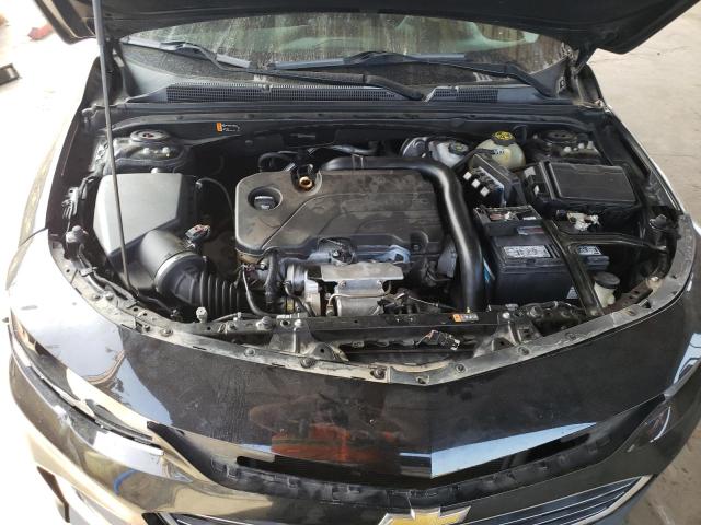 Photo 11 from auction – 2017 CHEVROLET MALIBU LT with VIN 1G1ZE5ST4HF216044