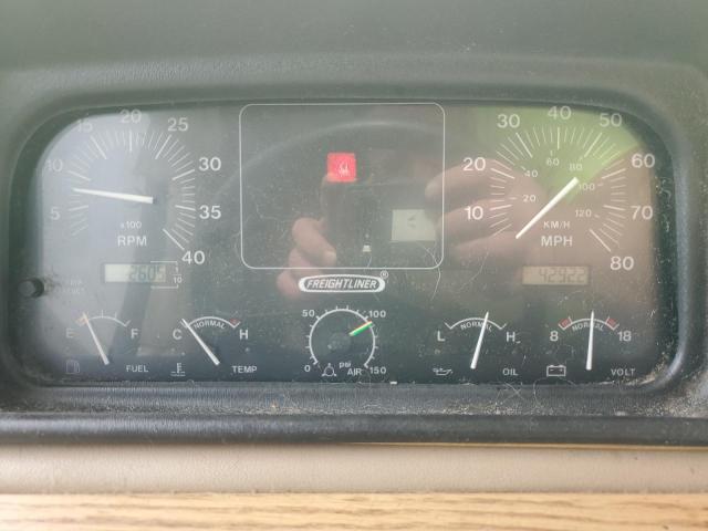 Photo 8 from auction – 1999 FREIGHTLINER CHASSIS X with VIN 4UZ6XFBC5XCB63461