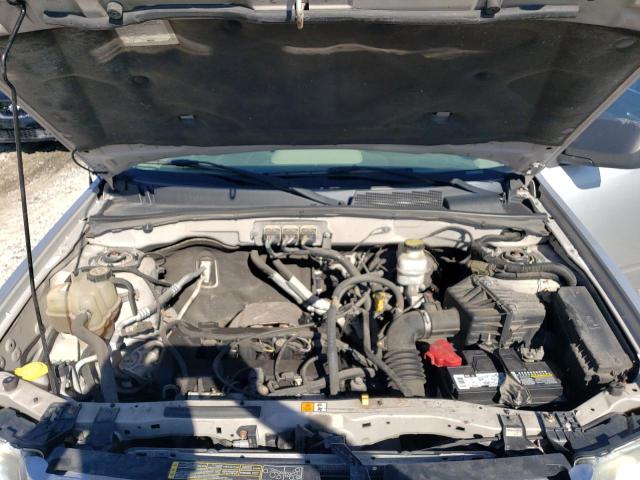 Photo 12 from auction – 2008 FORD ESCAPE XLS with VIN 1FMCU02Z88KB59700