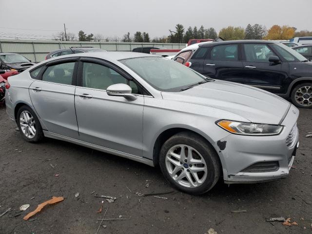 Photo 4 from auction – 2015 FORD FUSION SE with VIN 3FA6P0H73FR248989