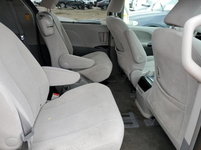 Photo 10 from auction – 2014 TOYOTA SIENNA LE with VIN 5TDKK3DC7ES422439