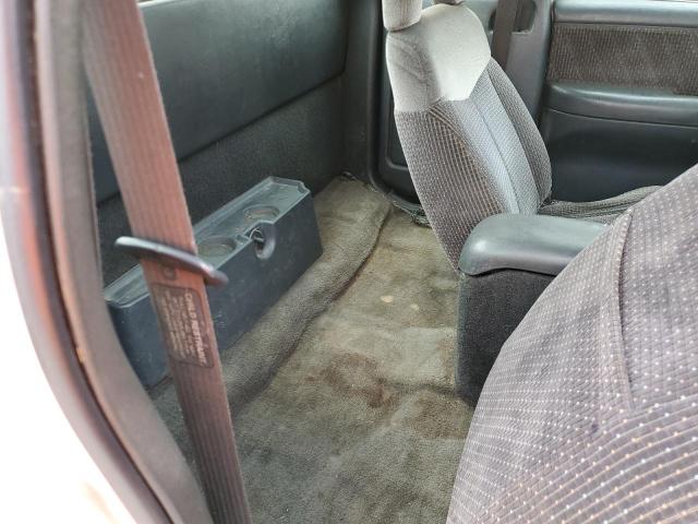 Photo 10 from auction – 1997 GMC SONOMA with VIN 1GTCS19XXV8528151