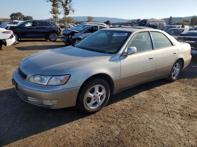 LEXUS ES 300 1997 with VIN JT8BF22G1V0034922 - Photo from auction