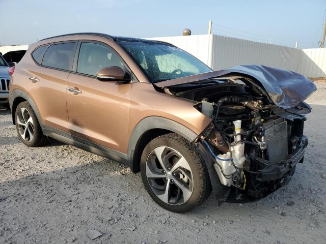 Photo 4 from auction – 2016 HYUNDAI TUCSON LIM with VIN KM8J33A20GU065622