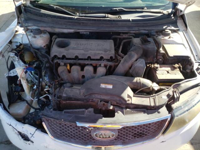 Photo 11 from auction – 2010 KIA FORTE LX with VIN KNAFT4A26A5061198