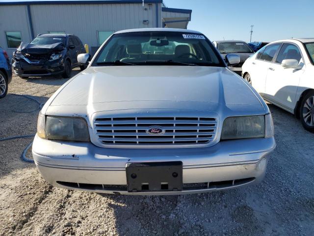 Photo 5 from auction – 2003 FORD CROWN VICT with VIN 2FAHP74W63X165729