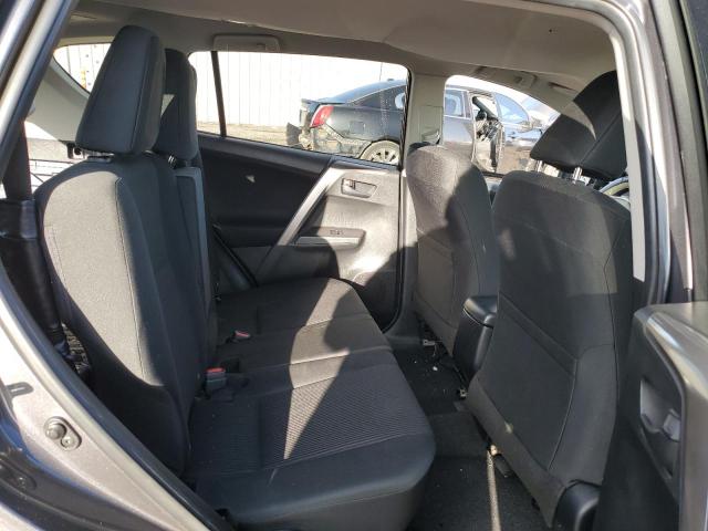 Photo 10 from auction – 2018 TOYOTA RAV4 LE with VIN JTMBFREV1JJ224079