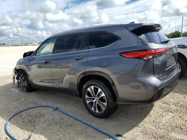 Photo 2 from auction – 2021 TOYOTA HIGHLANDER with VIN 5TDGZRAH7MS037739