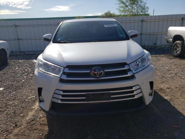 Photo 5 from auction – 2018 TOYOTA HIGHLANDER with VIN 5TDZZRFH5JS265705