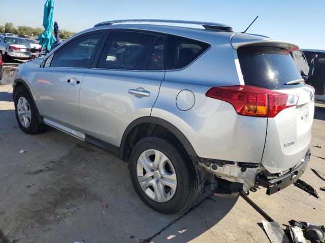 Photo 2 from auction – 2015 TOYOTA RAV4 LE with VIN JTMZFREV8FJ036584