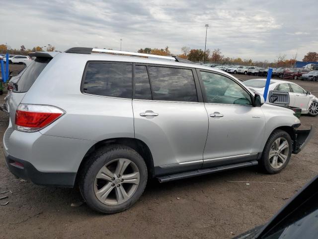 Photo 3 from auction – 2011 TOYOTA HIGHLANDER with VIN 5TDDK3EH2BS046540