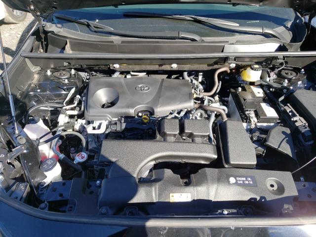 Photo 12 from auction – 2022 TOYOTA RAV4 LE with VIN JTMF1RFV5ND089448