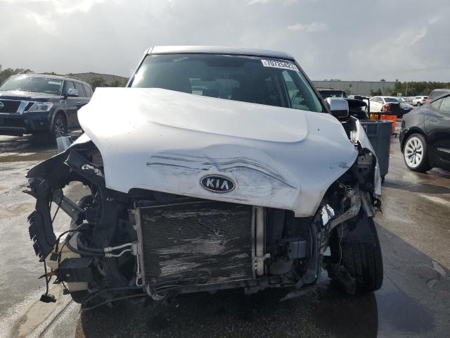 Photo 5 from auction – 2011 KIA SOUL + with VIN KNDJT2A27B7708747