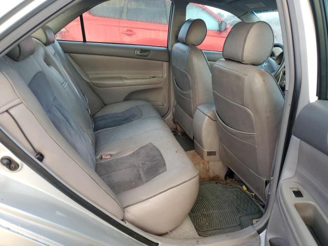 Photo 10 from auction – 2003 TOYOTA CAMRY LE with VIN 4T1BE30K43U743900