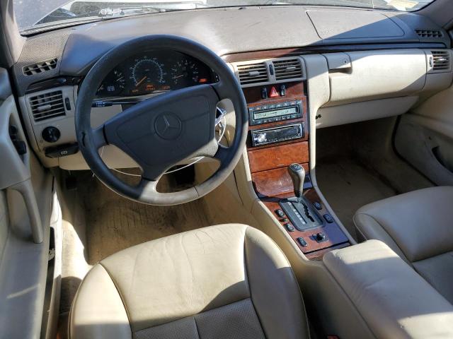 Photo 8 from auction – 1996 MERCEDES-BENZ E 320 with VIN WDBJF55F6TJ007139