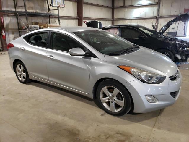 Photo 4 from auction – 2013 HYUNDAI ELANTRA GL with VIN 5NPDH4AE9DH257548