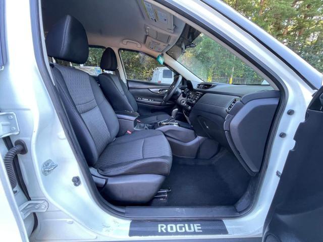 Photo 5 from auction – 2017 NISSAN ROGUE S with VIN JN8AT2MV4HW010637