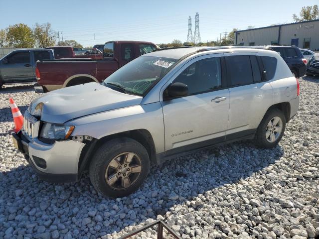 JEEP COMPASS SP 2013 مع رقم تعريف المركبة 1C4NJCBA0DD115626 - صورة من المزاد