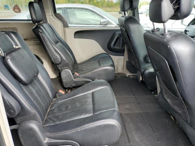Photo 11 from auction – 2013 CHRYSLER TOWN & COU with VIN 2C4RC1BG2DR547894