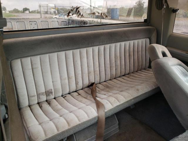 Photo 10 from auction – 1993 CHEVROLET GMT-400 C1 with VIN 2GCEC19K1P1268786