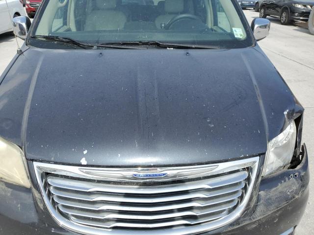 Photo 12 from auction – 2013 CHRYSLER TOWN & COU with VIN 2C4RC1CG9DR614540