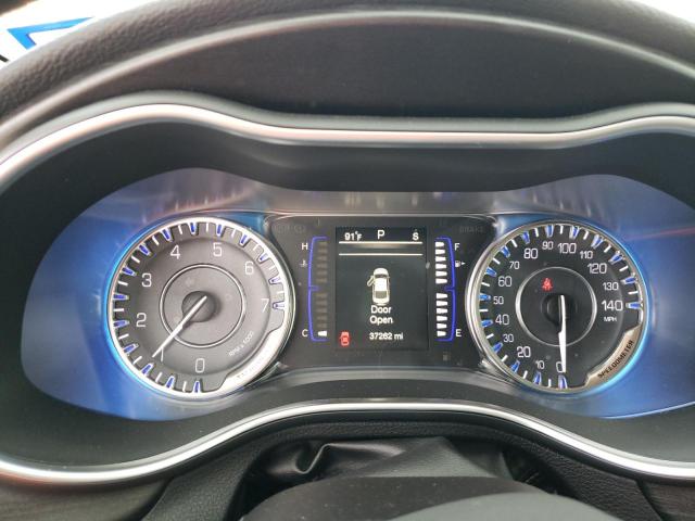 Photo 9 from auction – 2017 CHRYSLER 200 LX with VIN 1C3CCCFB4HN509011