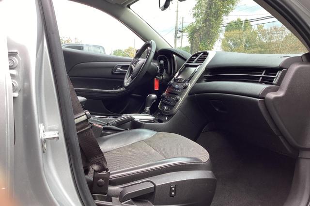 Photo 5 from auction – 2015 CHEVROLET MALIBU 1LT with VIN 1G11C5SL8FU150982