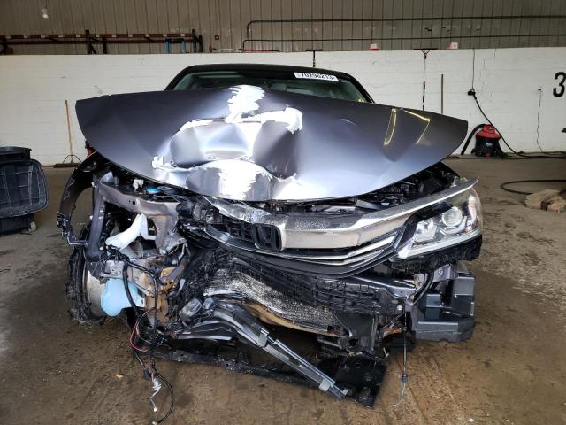 Photo 5 from auction – 2017 HONDA ACCORD EX with VIN 1HGCR2F71HA201786